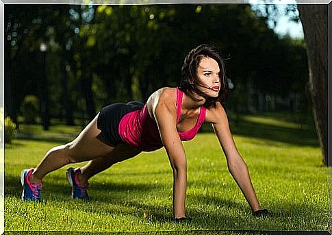 Fat burning training that includes push-ups