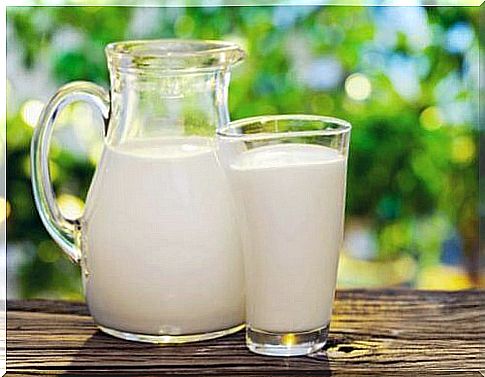 Milk on the list of foods that change the appearance of your face