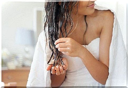 Cosmetic uses of coconut oil in hair care