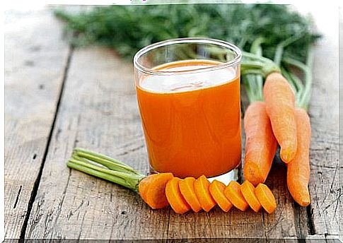 Carrot smoothie that cleans the arteries