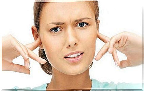 Woman looking for tinnitus remedies