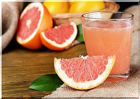 Grapefruit cleanses the lungs of tobacco