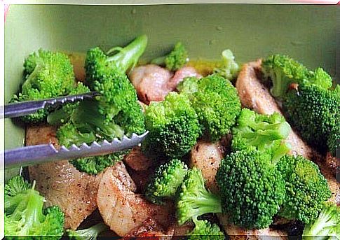 Delicious recipes with broccoli and chicken breast