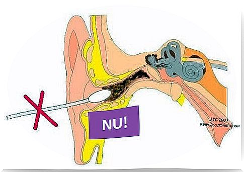 How to remove earwax correctly